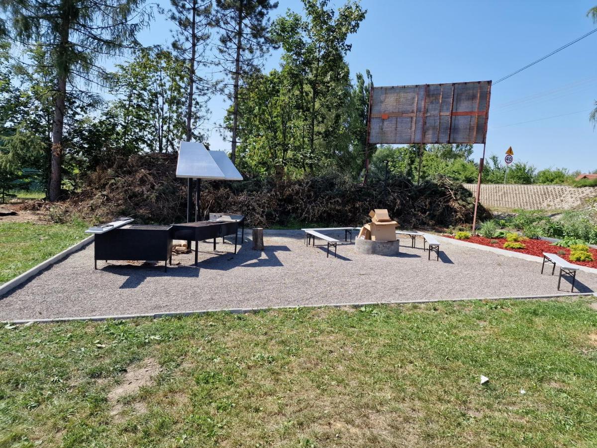 Hotel Sangos Osrodek Sportowo-Szkoleniowy Gorki Wielkie Esterno foto