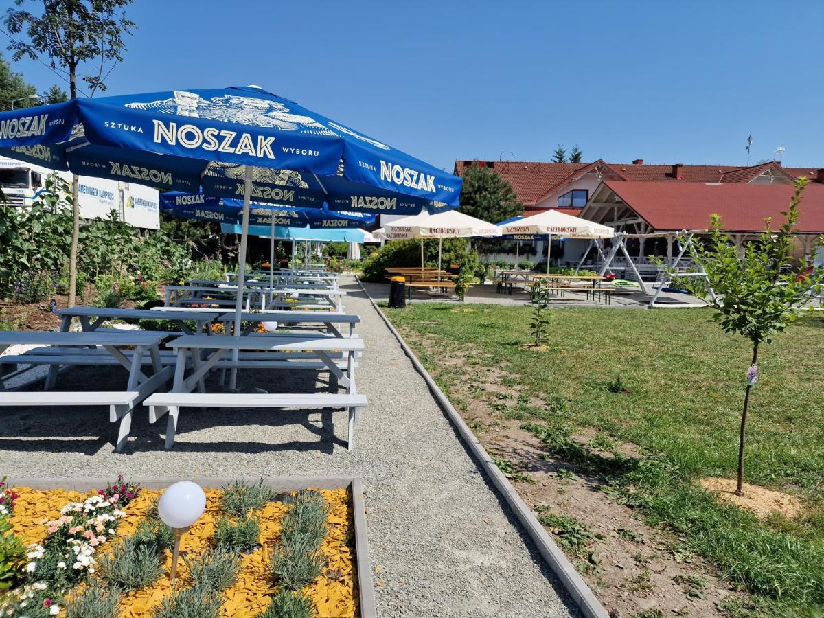 Hotel Sangos Osrodek Sportowo-Szkoleniowy Gorki Wielkie Esterno foto